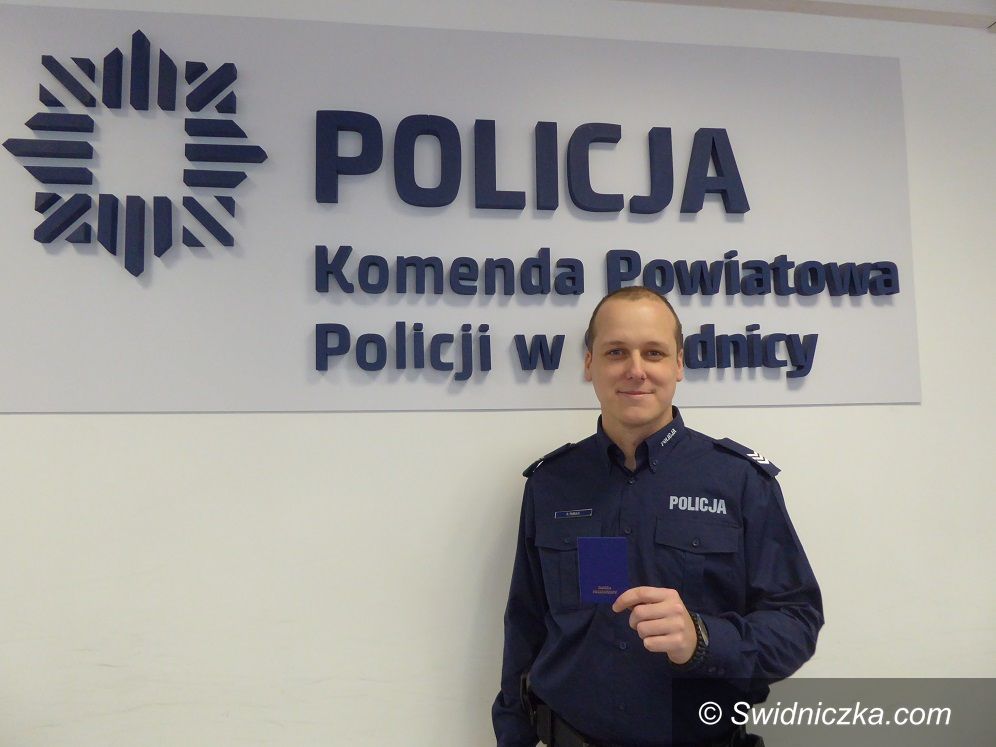 Świdnica: Policjant ze Świdnicy oddał szpik, który może uratować życie 24–letniej kobiecie