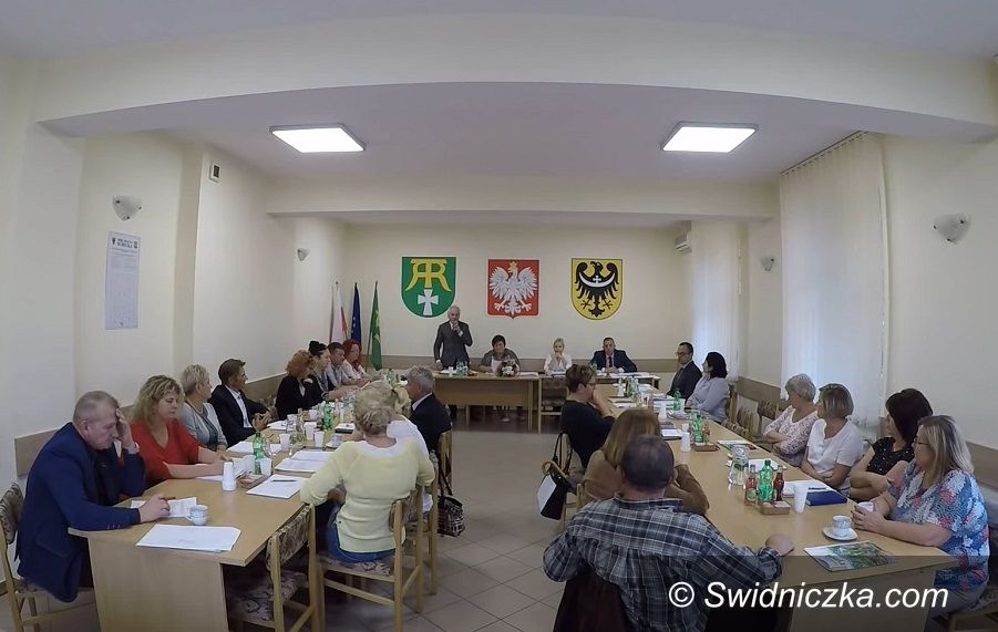 Marcinowice: Sesja absolutoryjna w Marcinowicach