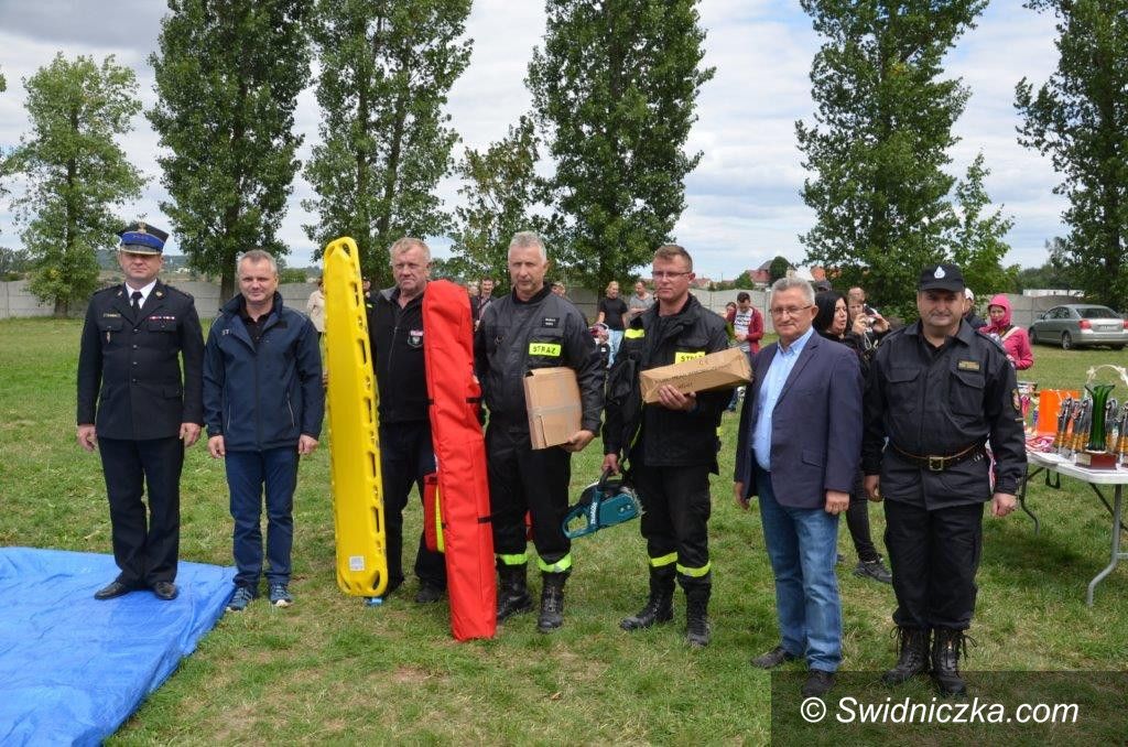 Gmina Strzegom: Sprzęt dla strażaków ochotników