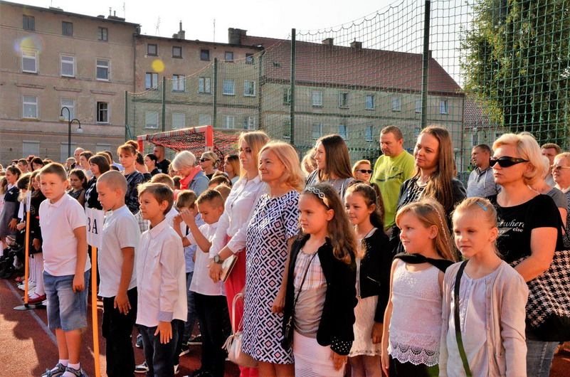 Gmina Żarów: Uczniowie z gminy Żarów rozpoczęli nowy rok szkolny