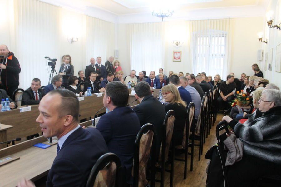 Świebodzice: Inauguracyjna sesja Rady Miejskiej w Świebodzicach