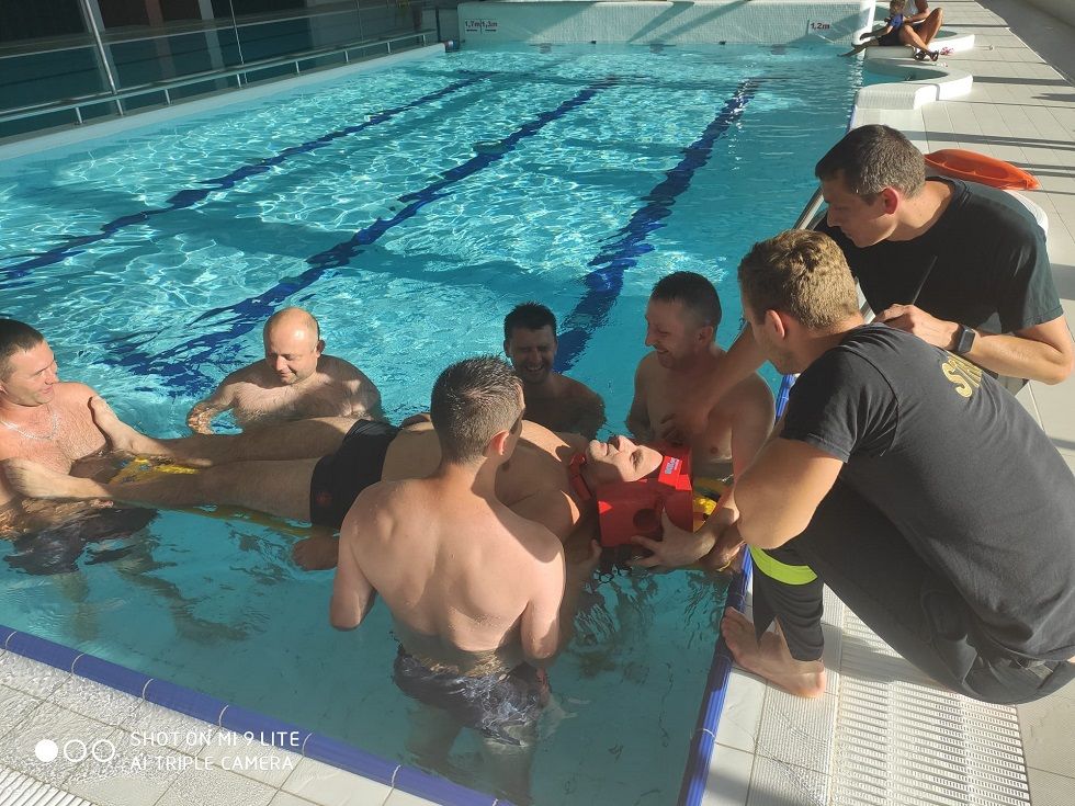 Witoszów Dolny: Ćwiczyli na basenie