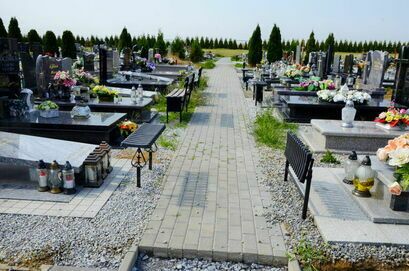 Gmina Żarów: Usługi cmentarne idą w górę
