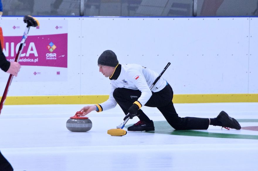 Świdnica: Ruszył sezon curlingowy