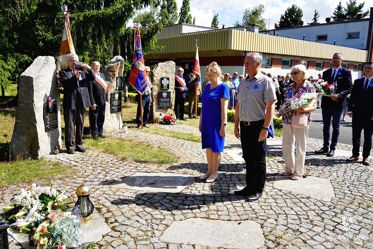 Świdnica: Uczcili pamięć ofiar ludobójstwa