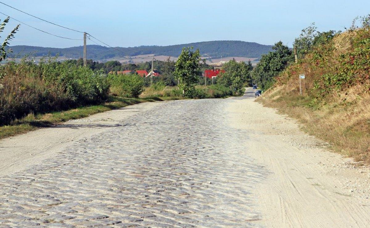 Czernica: Czernica doczeka się remontu drogi
