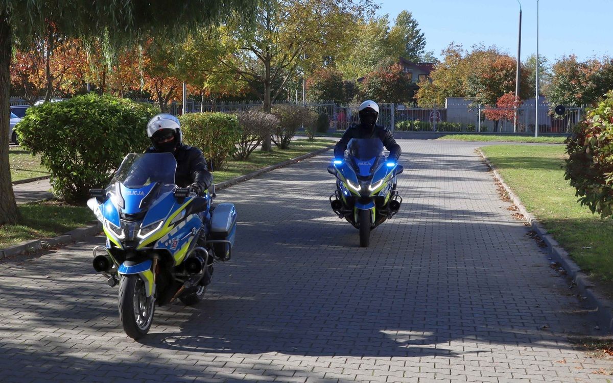 Świdnica/powiat świdnicki: Policjanci na motocyklach